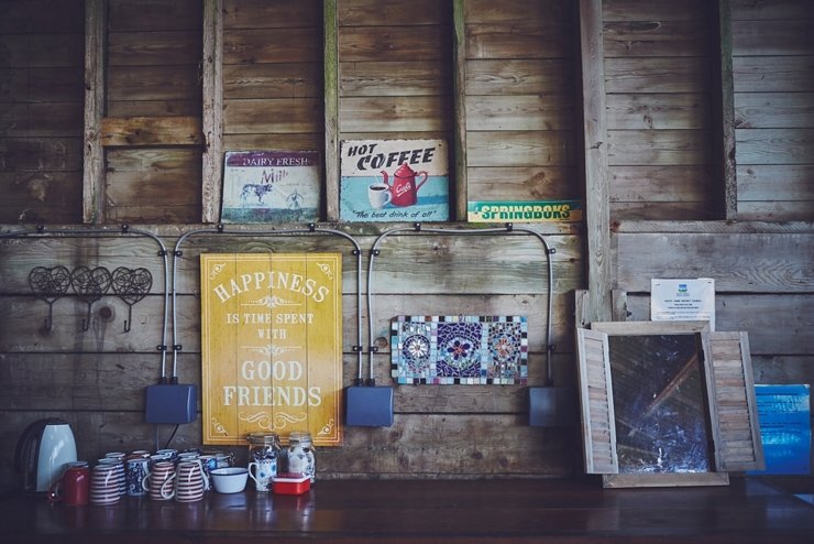 rustic eco wedding at East Soar in devon