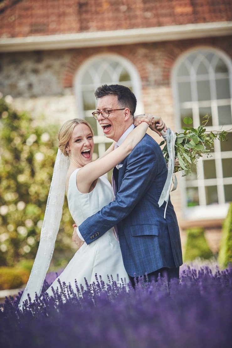 relaxed wedding photography at Ugbrooke House in Devon