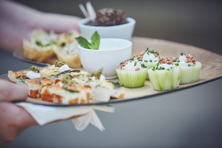 wedding photographers Shilstone House Devon