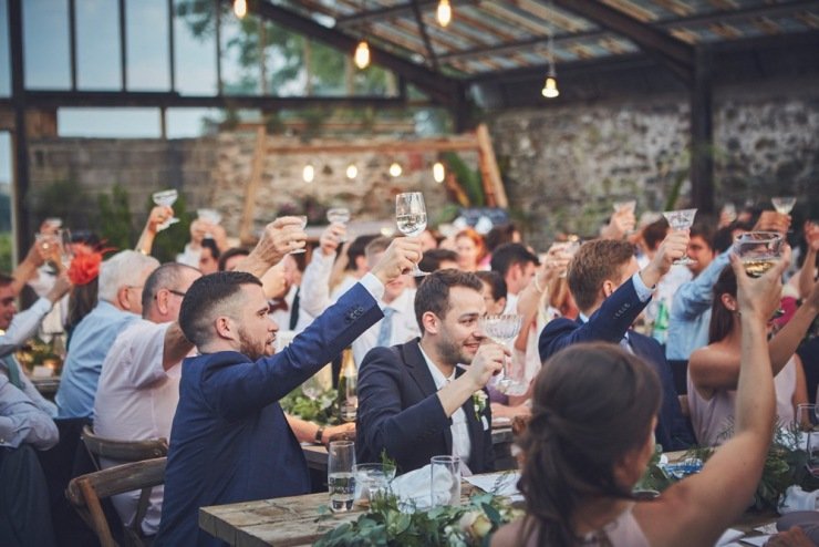 relaxed wedding photography at Anran in Devon