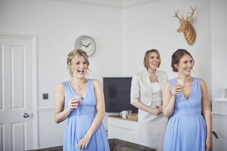 relaxed wedding photography at tunnels beaches in Devon