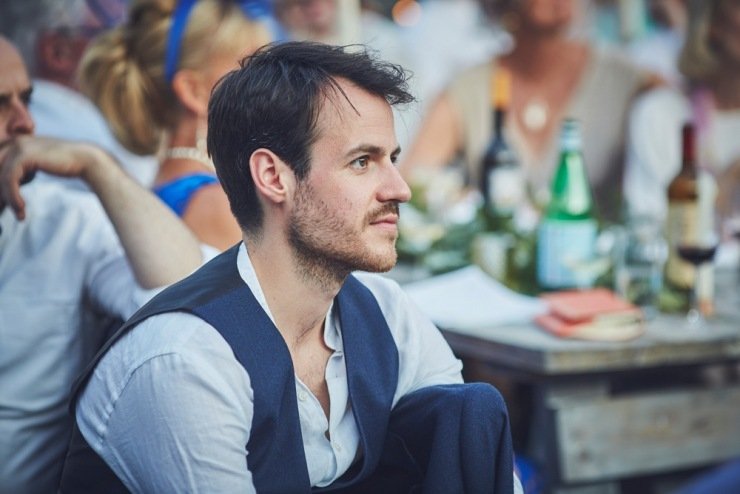 relaxed wedding photography at Anran in Devon